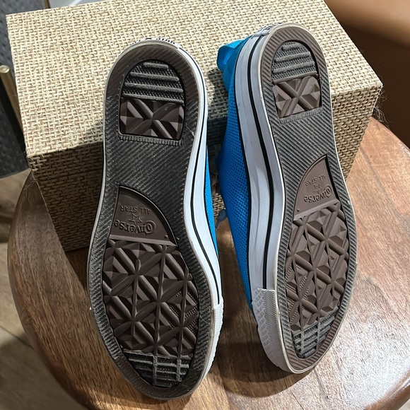 Converse ALL STAR Women’s Shoreline Knit Low Top Slip On. EUC Inside Only try on - Picture 5 of 6